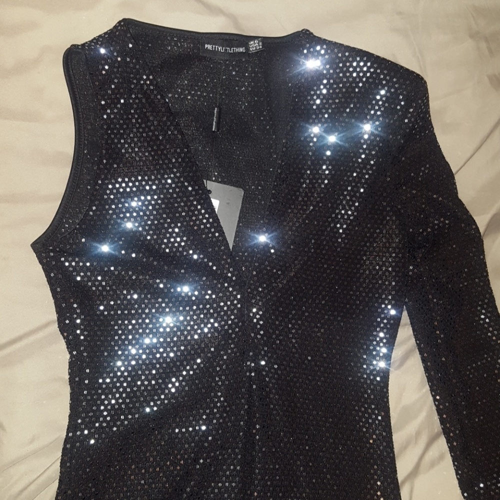 Pretty Little Thing Black Sequin Dress - Picture 2 of 5